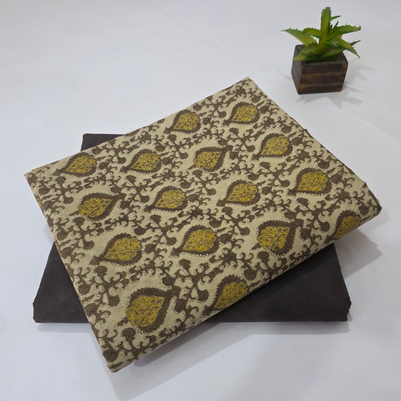 VANASPATI AJRAK PRINT