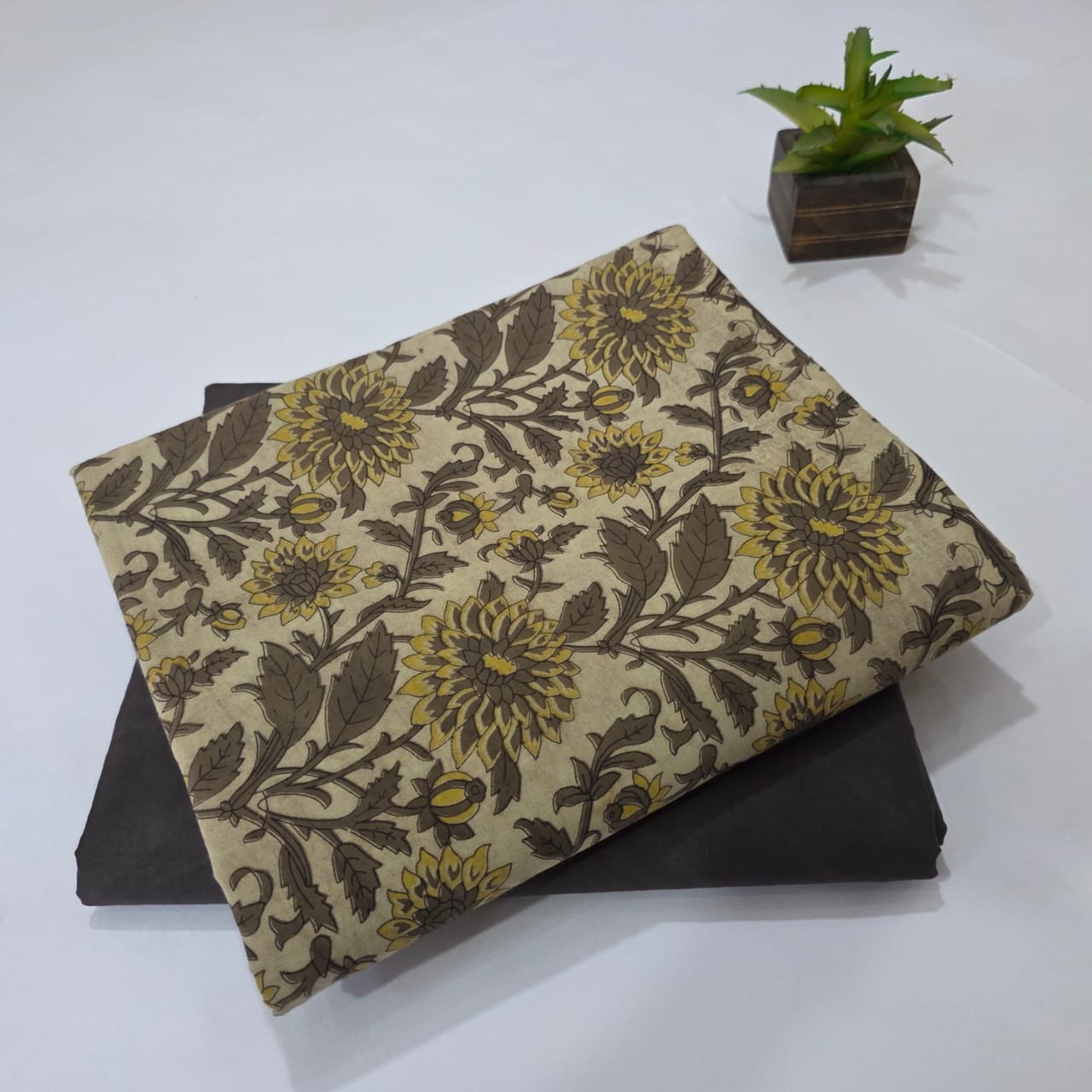 VANASPATI AJRAK PRINT